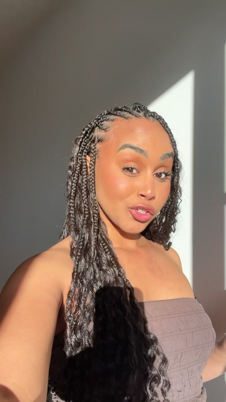 @KyriaCurly