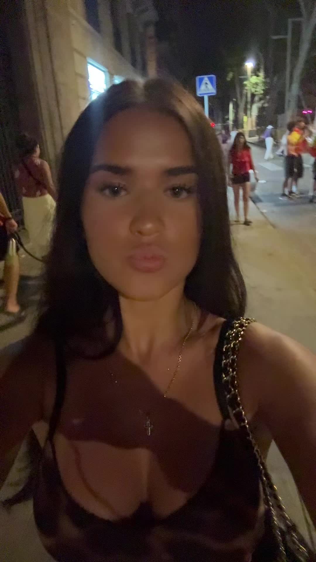 @Nikki