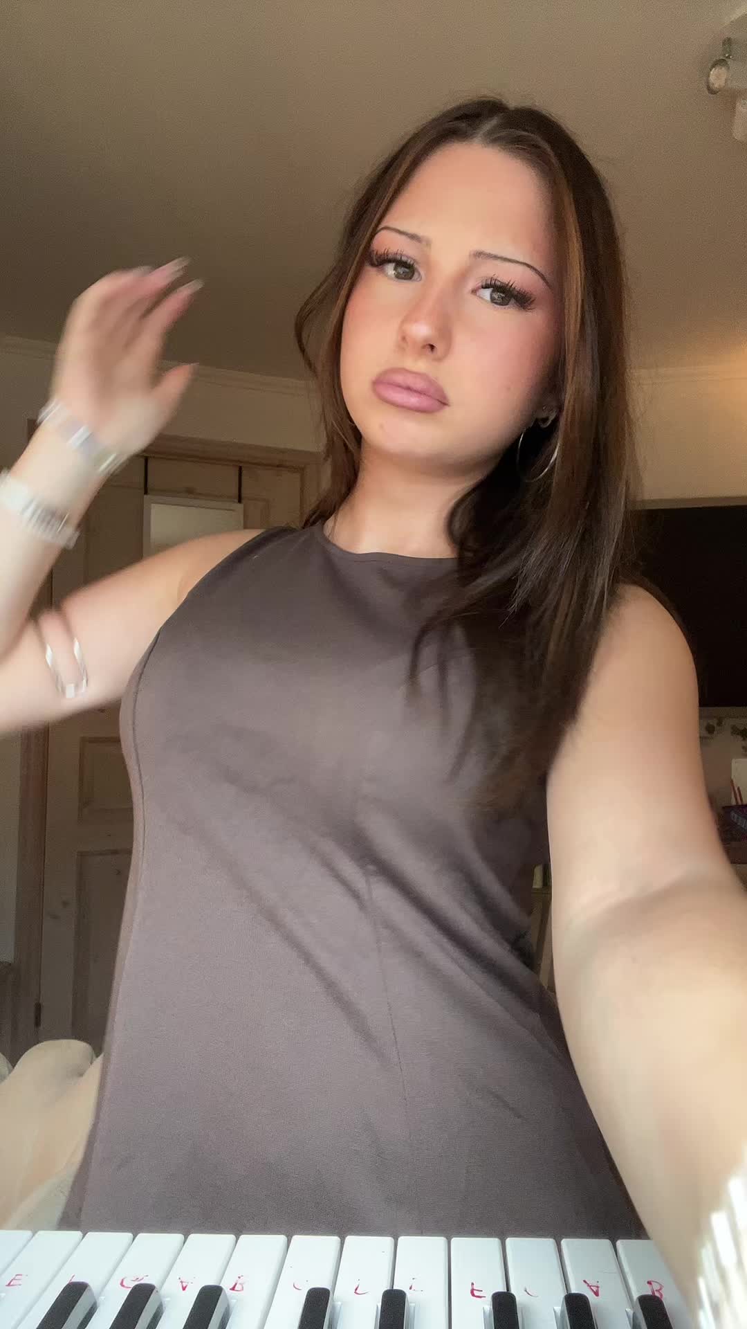 @ℳℯ𝓁𝓁𝒾🫣🤫