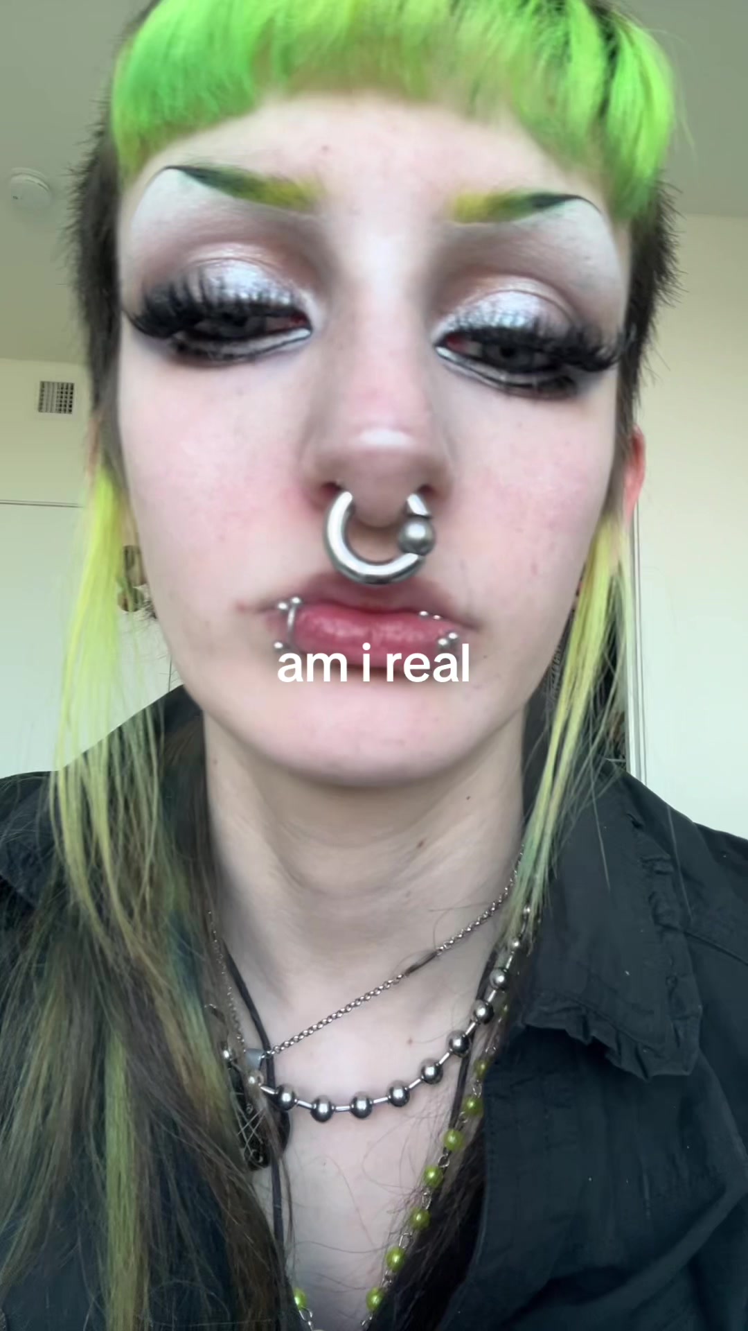 @sj ♫⃠