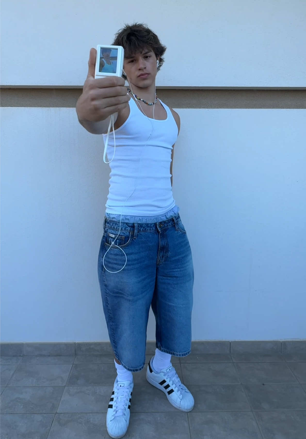 @S A M U E L 🦋