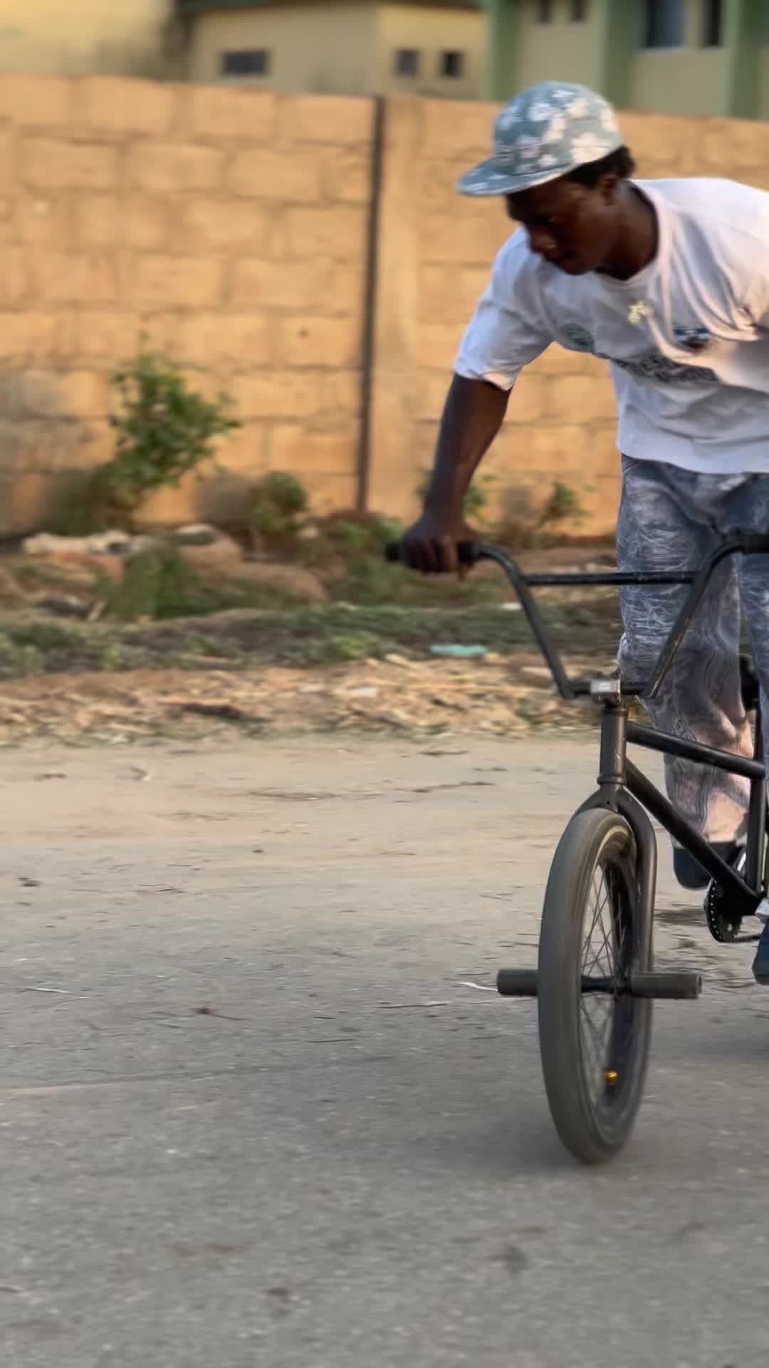 @ghalee_bmx