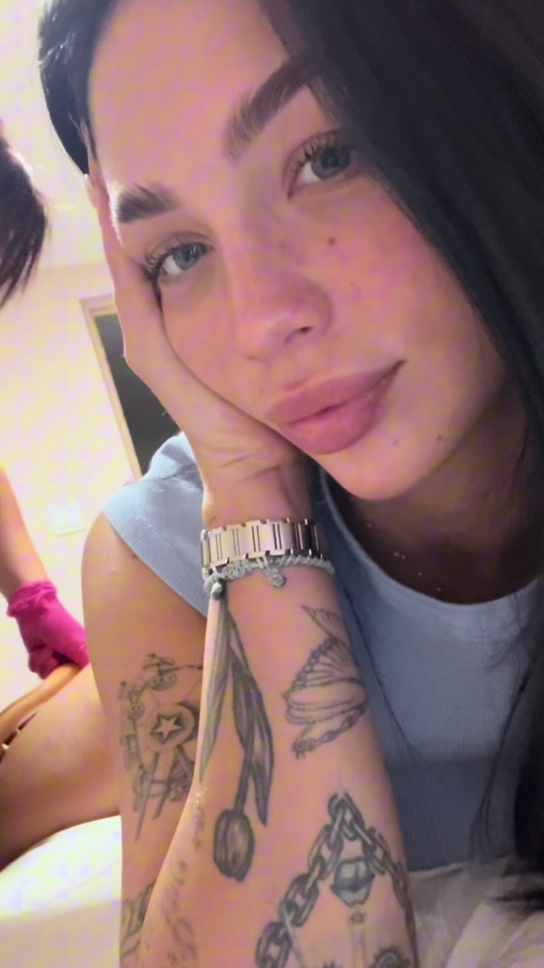 @Csinszja