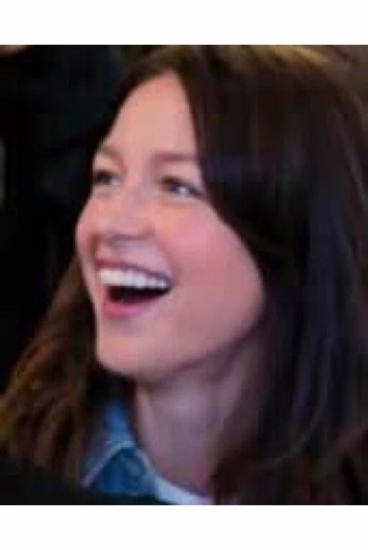 @Melissa Benoist