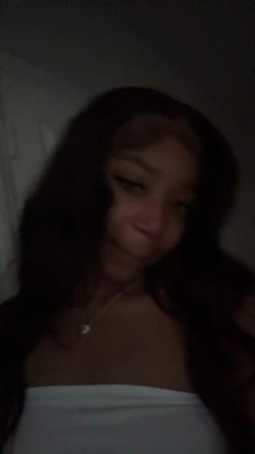 @lynnl&iacute;_