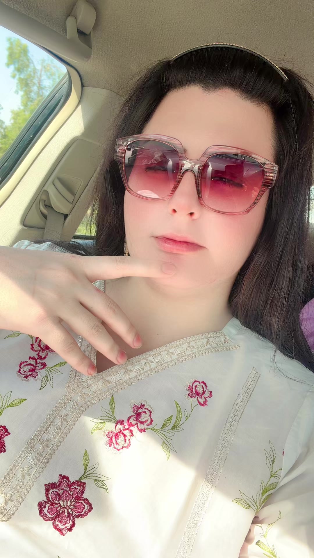 @Riya Khan34