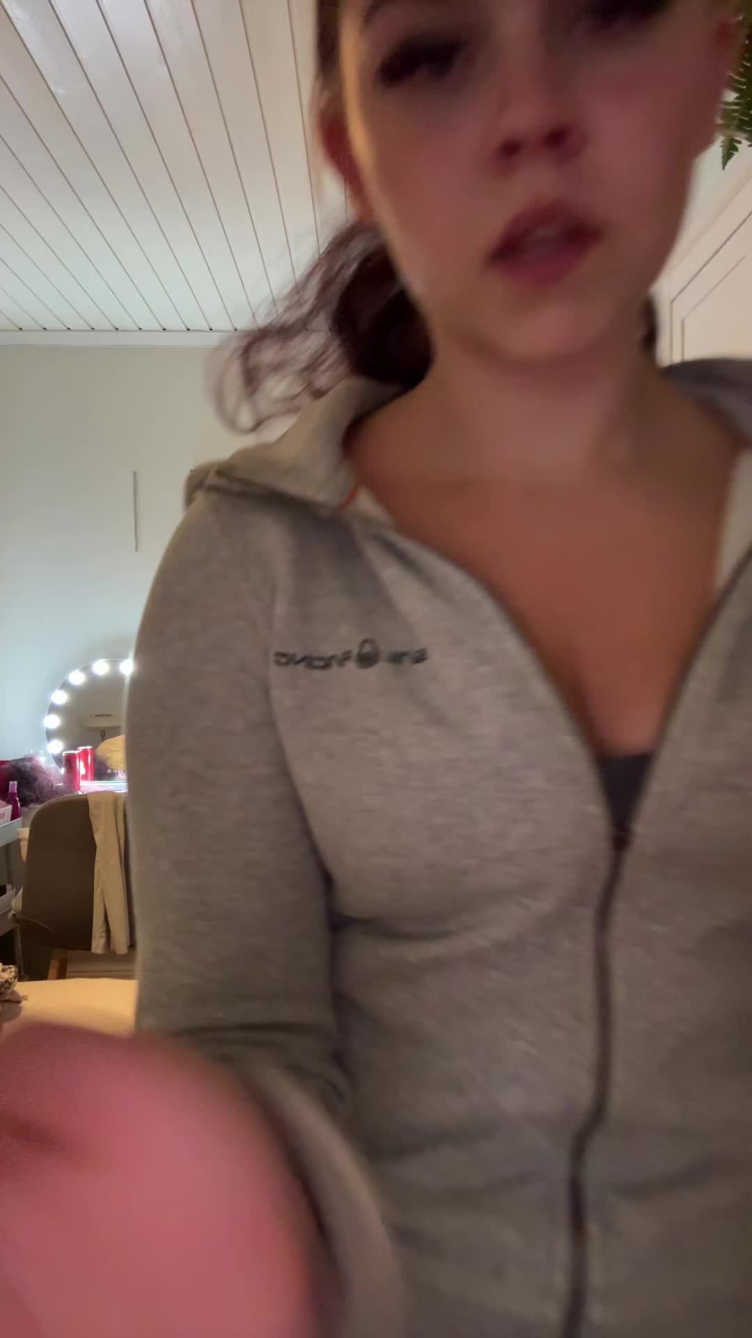 @emilia09_aa