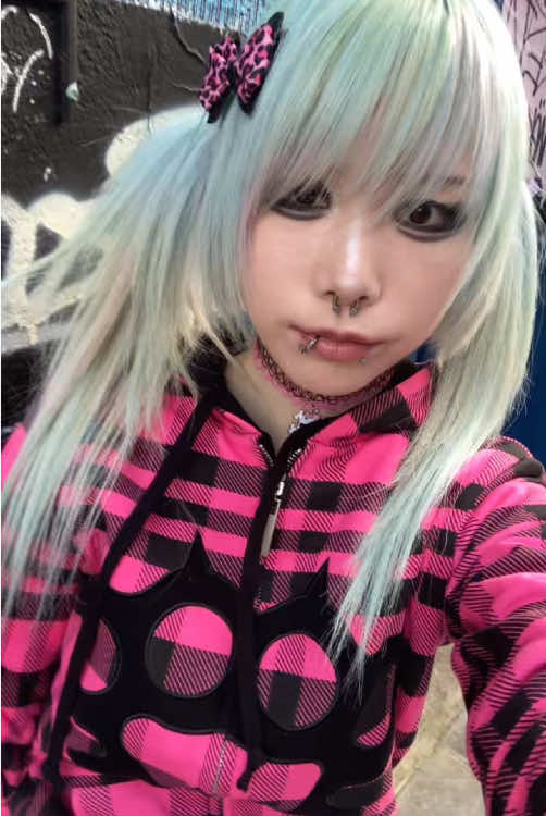 @hyonzni