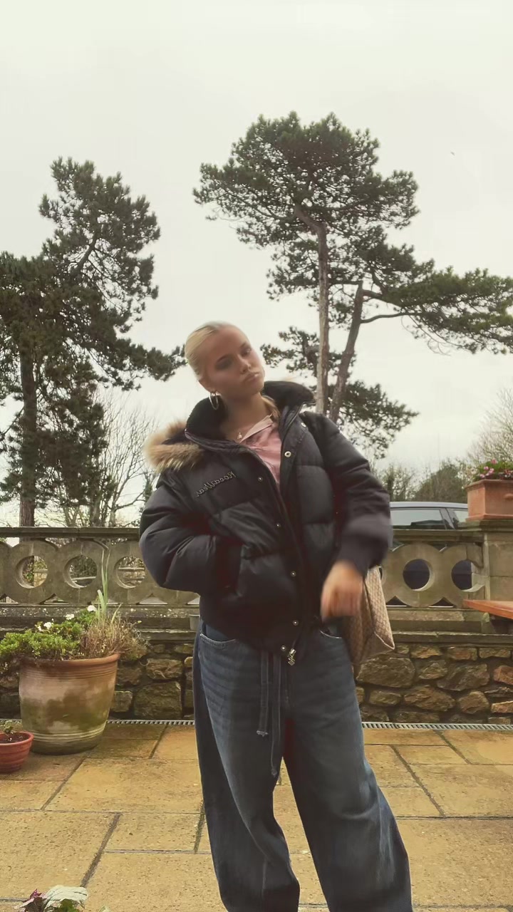 @Z