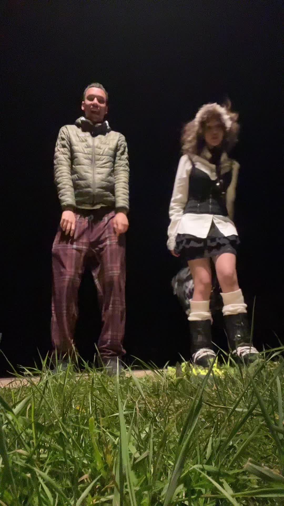 @Ariひ🧟♀️