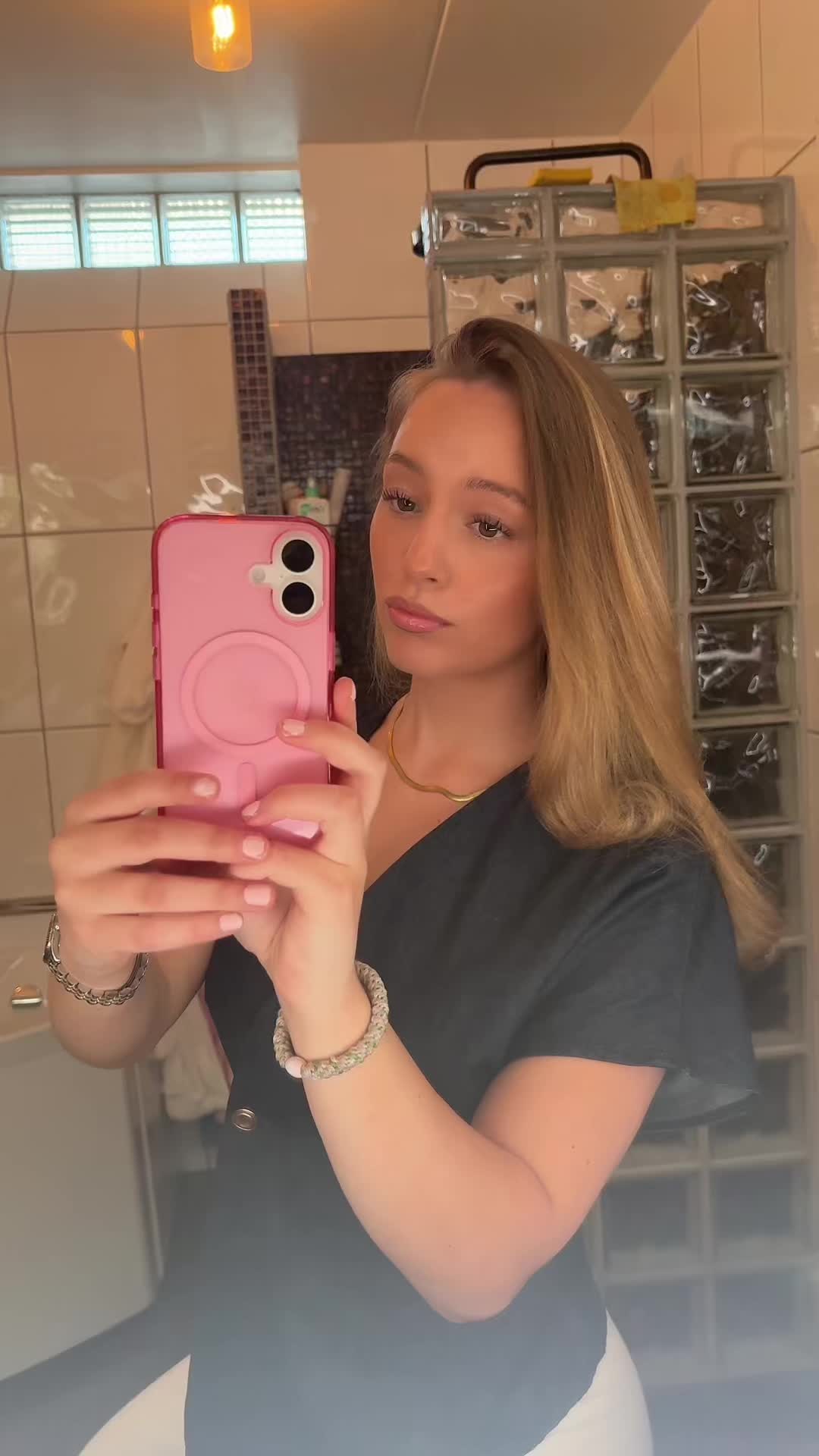 @Julia🤍
