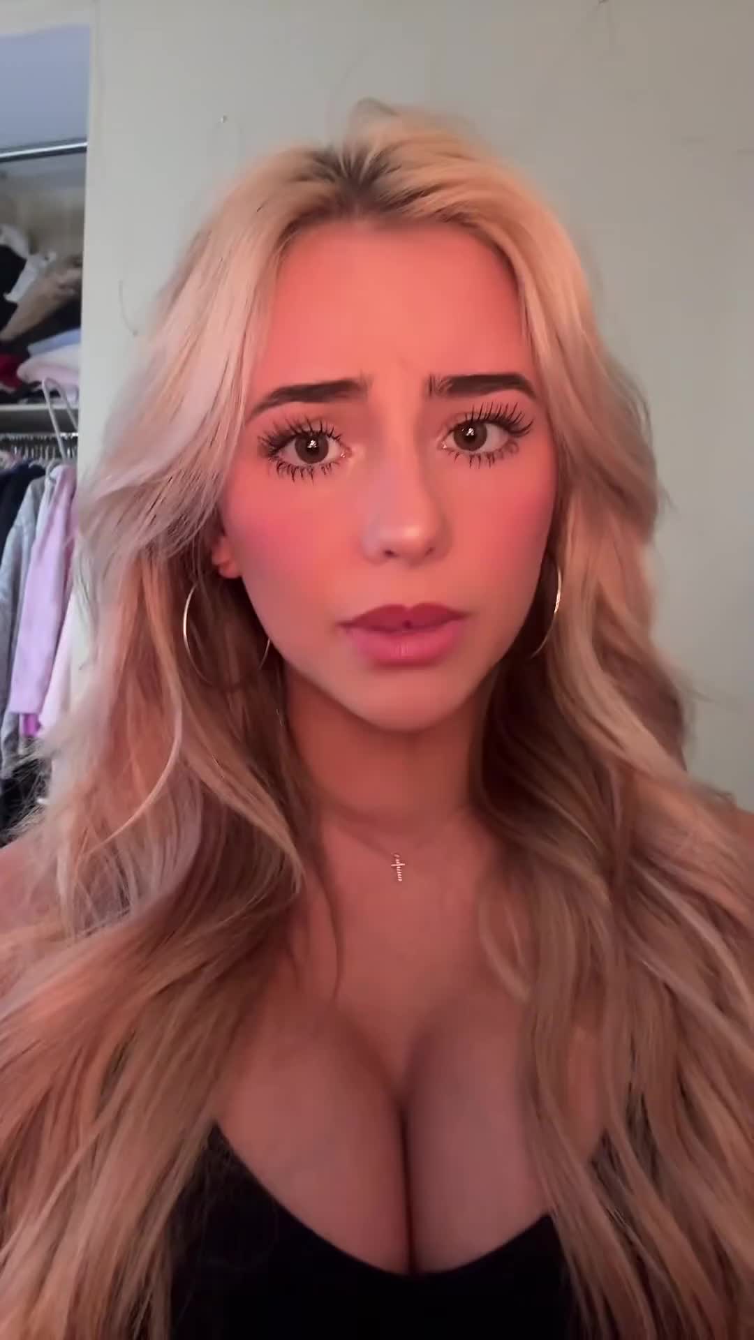@Isabella