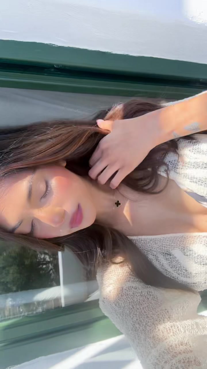 @K.