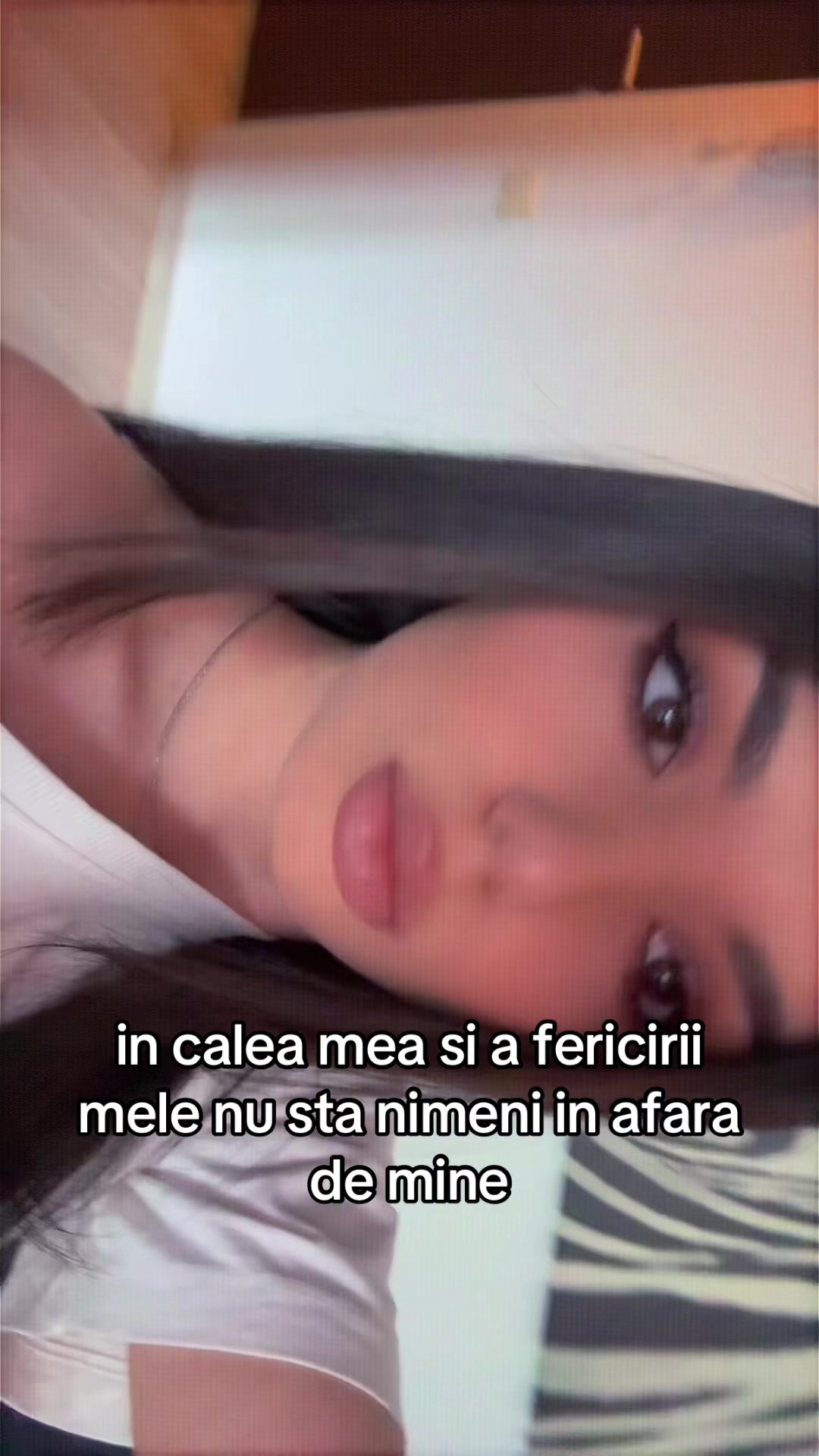 @Dia