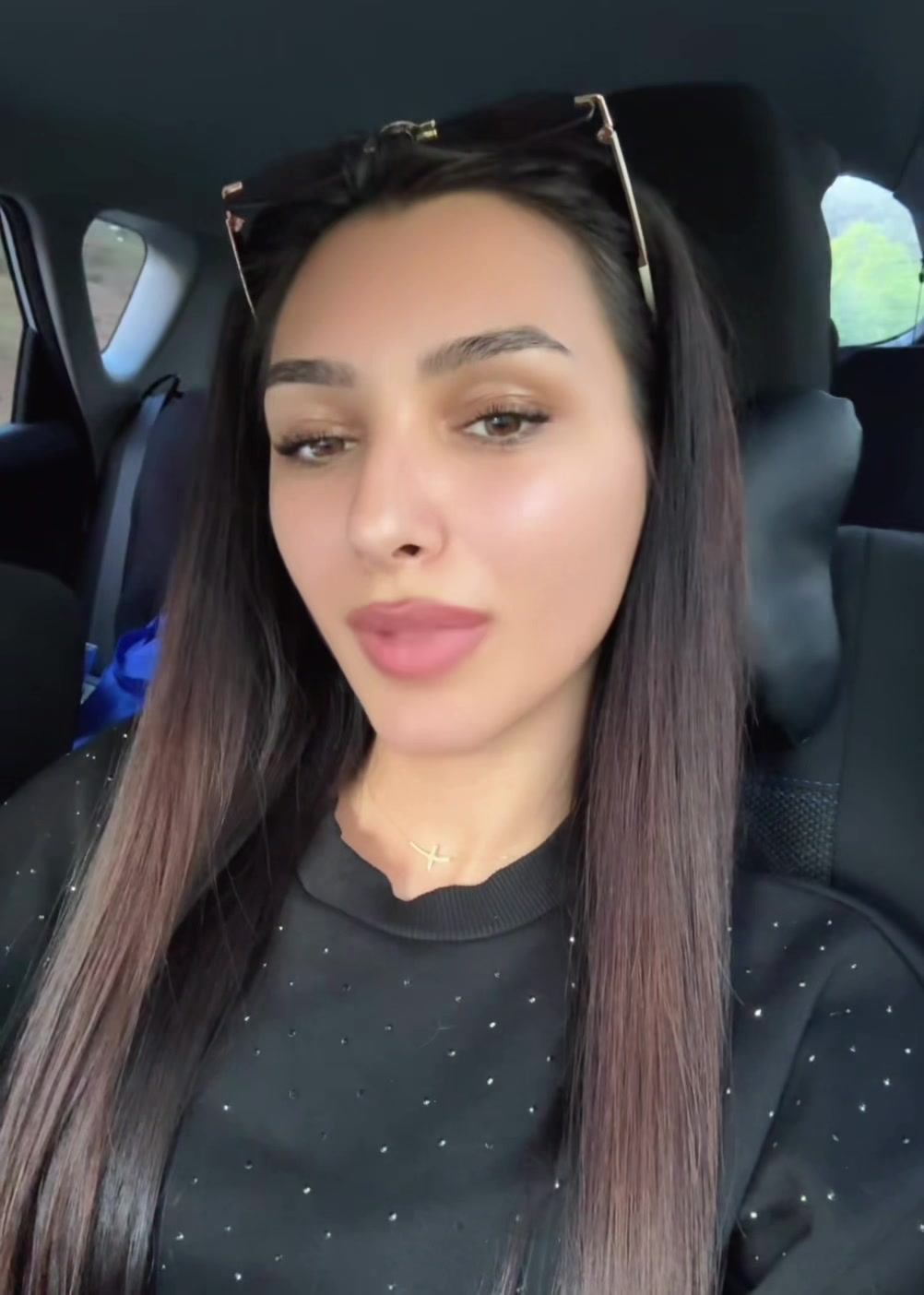 @𝐀𝐁