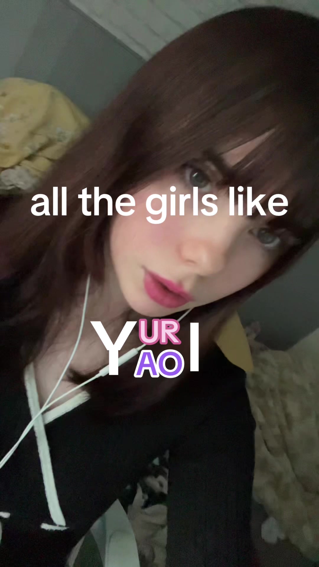 @👾