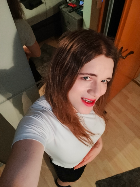 @Laurababyemily