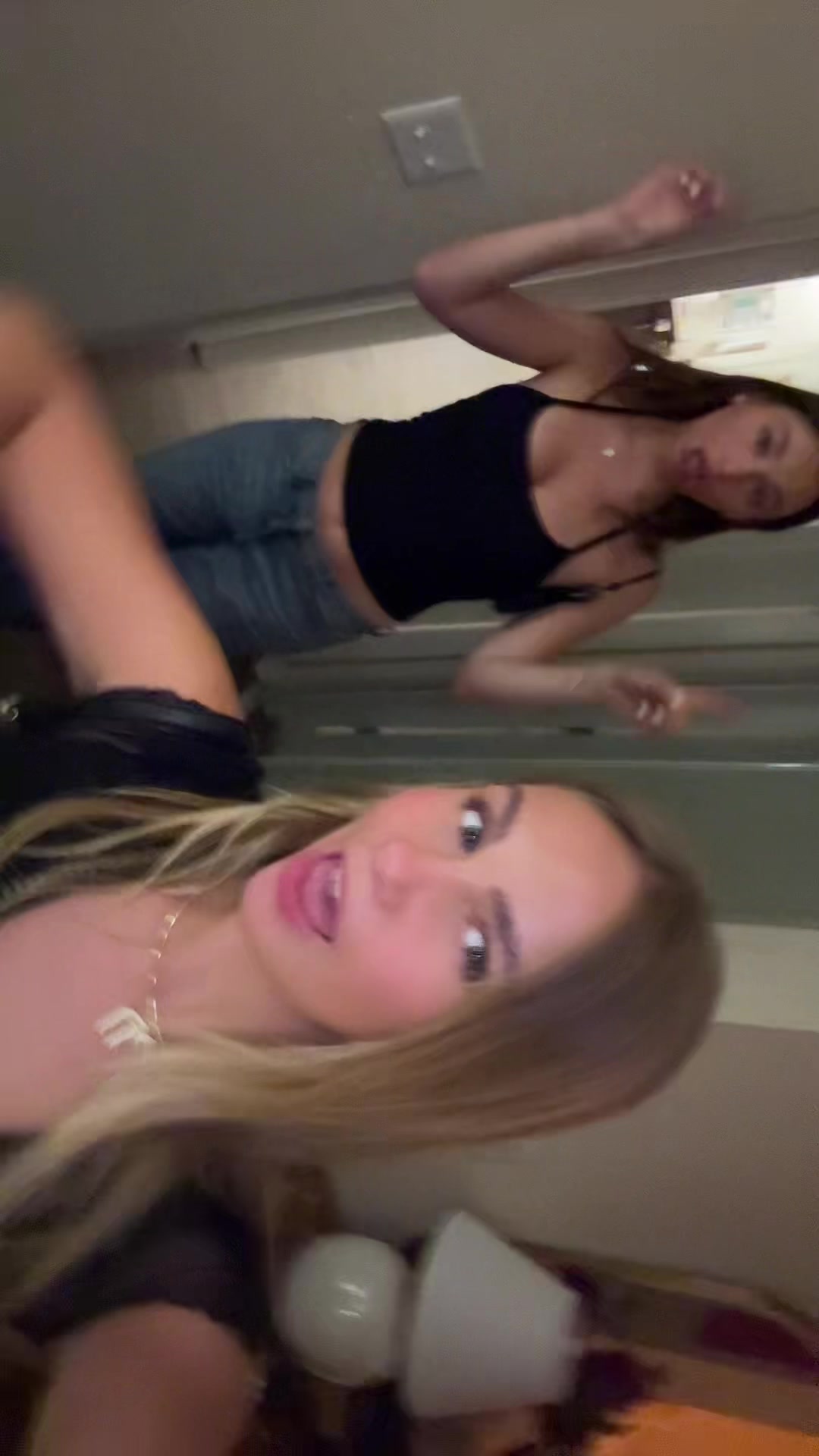 @Ava Gersten