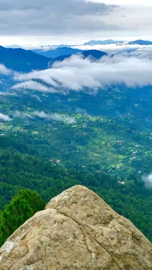 @🍁ayeza kashmiri🍁