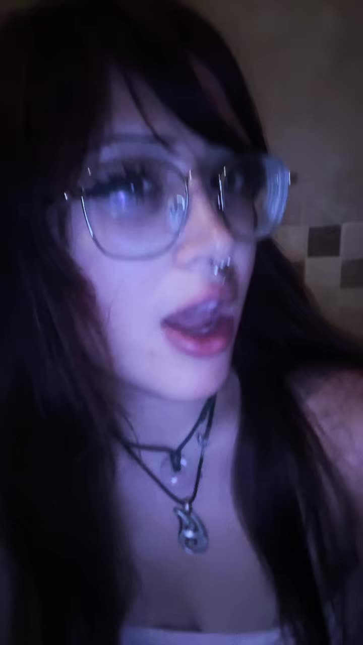 @L🩻
