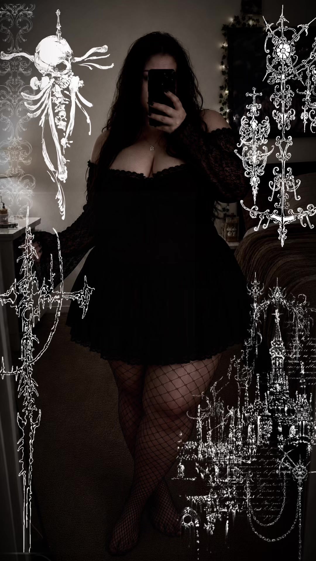 @₊˚⊹♡ 𝐵𝑟𝑢𝑖𝑠𝑒𝑑 🕷️