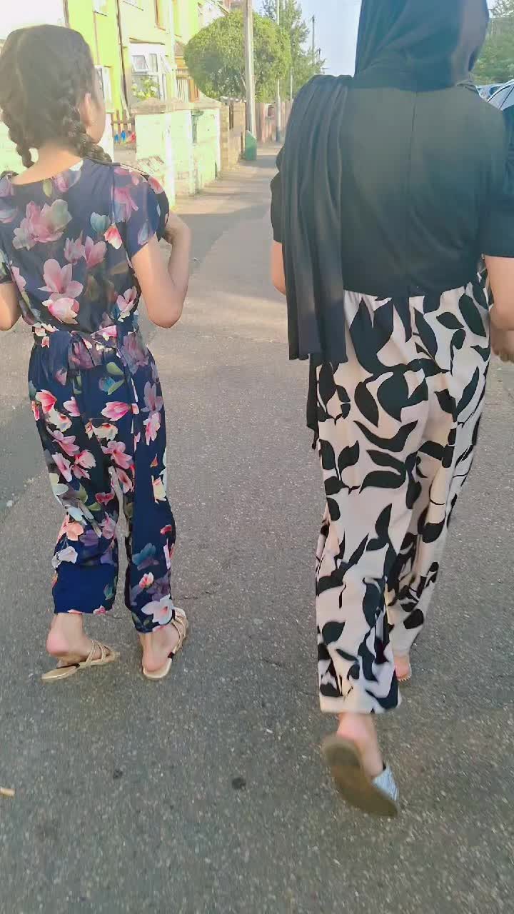 @Ayesha786