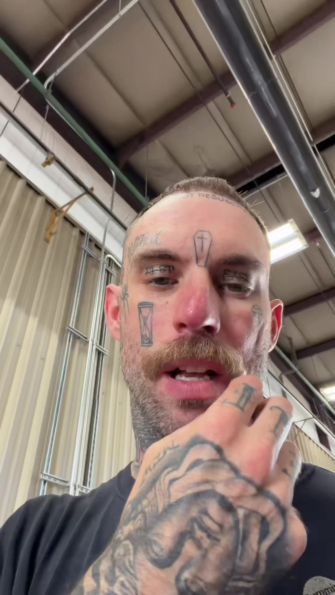@itzjustchrizz