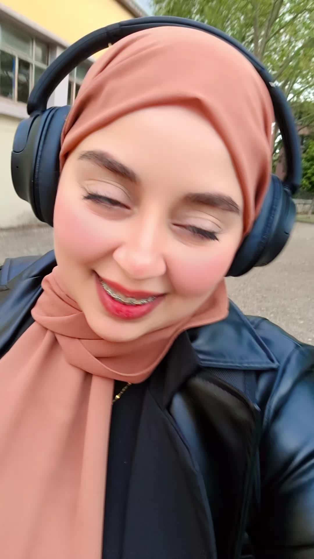 @Miro Aloui