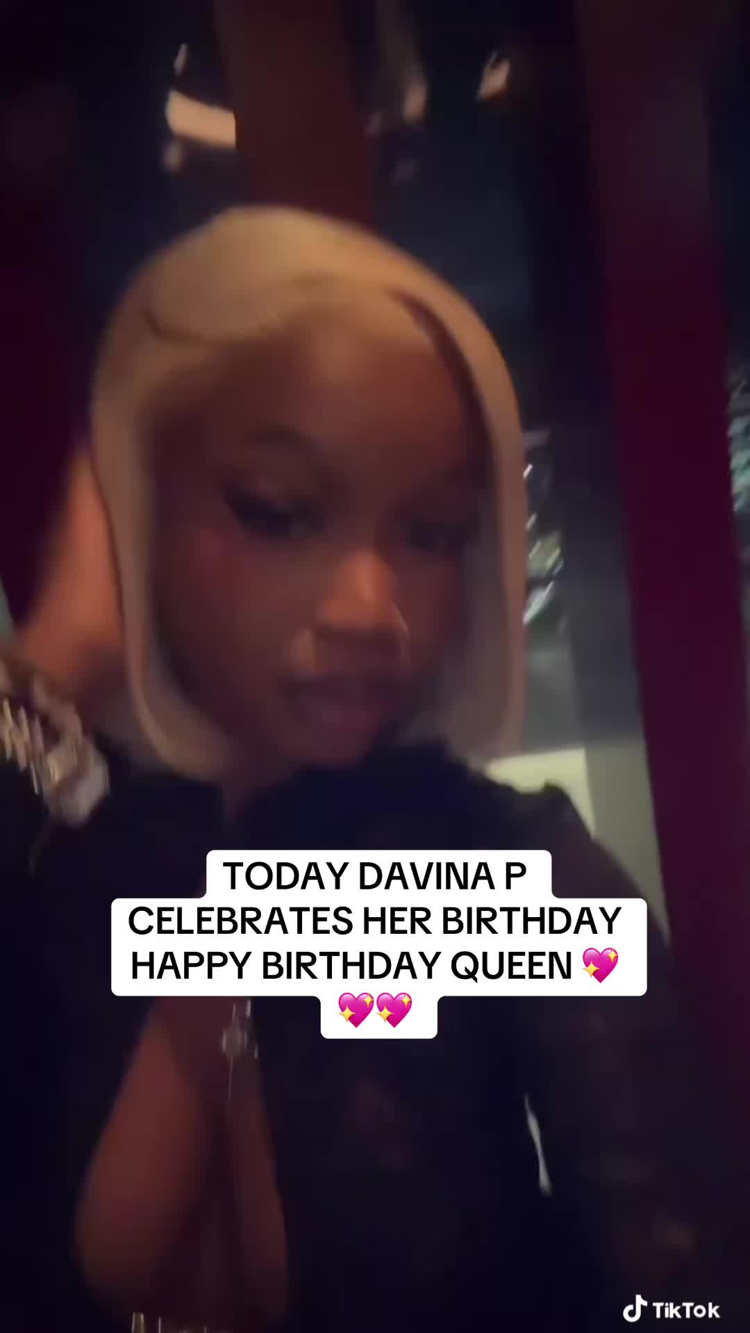 @DAVINA P FAN PAGE.