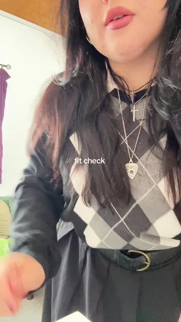 @hols ˘͈ᵕ˘͈