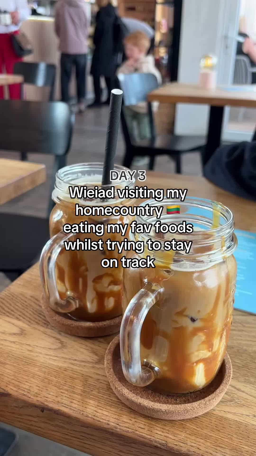 @danielė