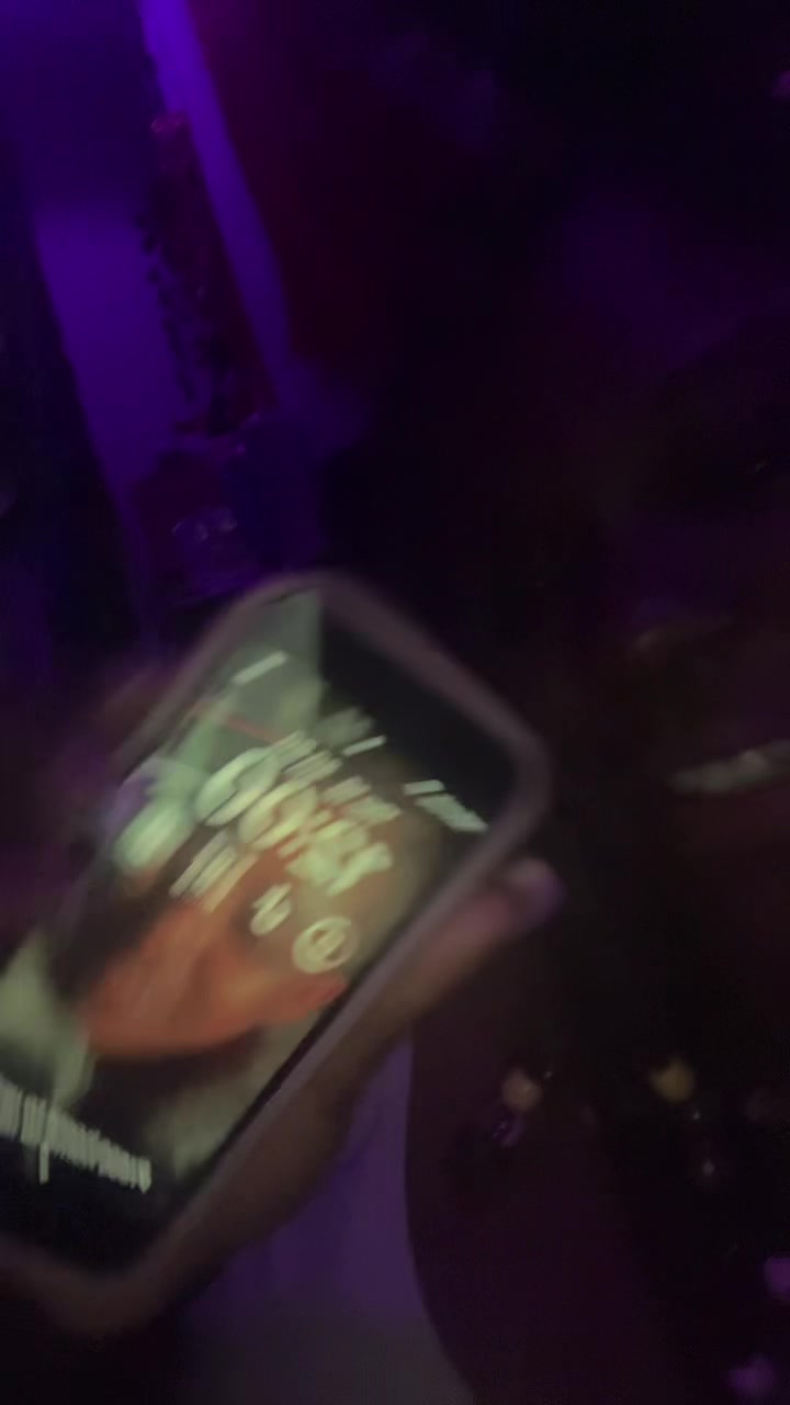 @theylove_zada