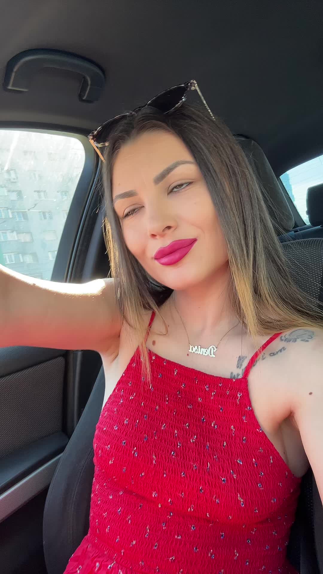 @Denisa V. ♉️