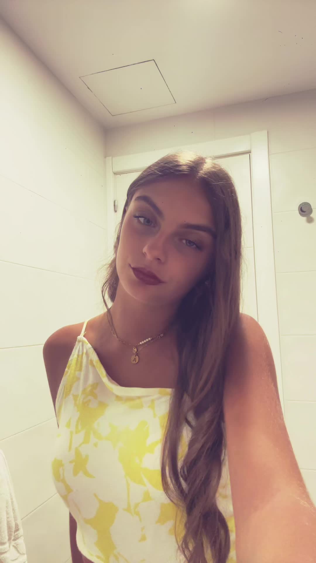 @Ainara