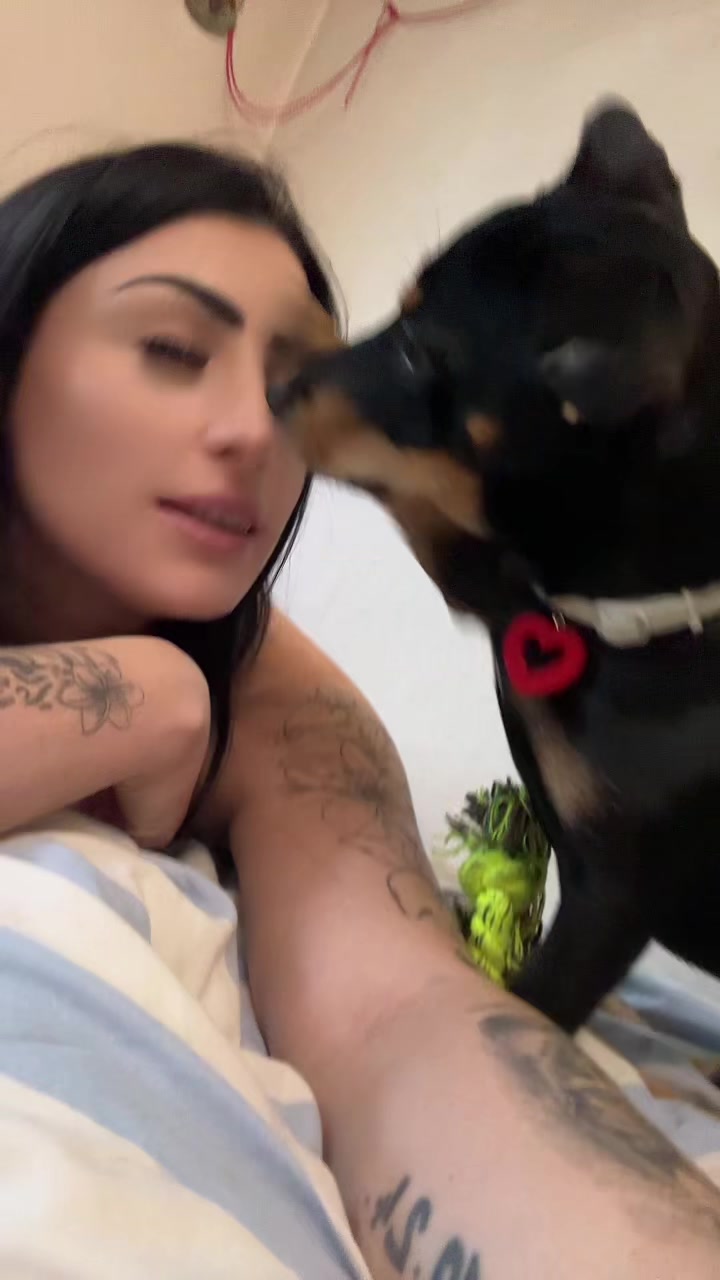 @🌺🌸Mrs Viktória🌸🌺
