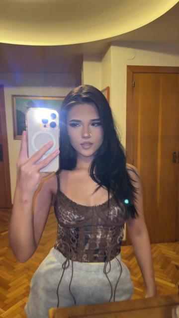 @14carlaaaaa