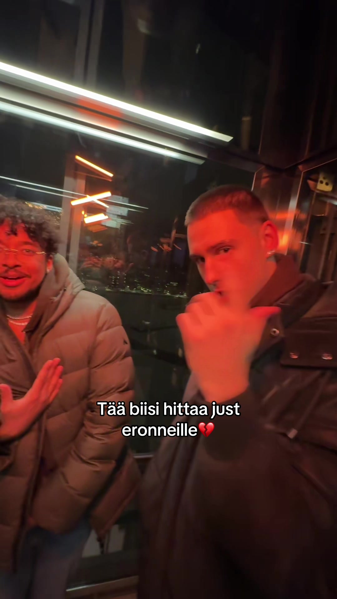 @Lage