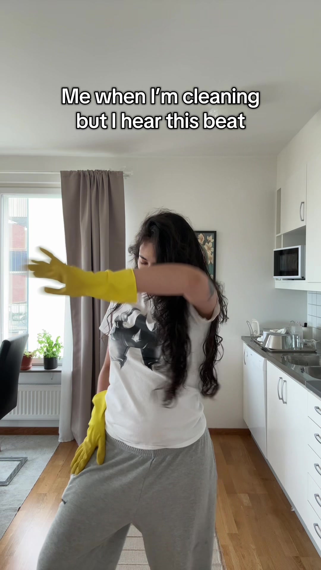 @LolaAngels
