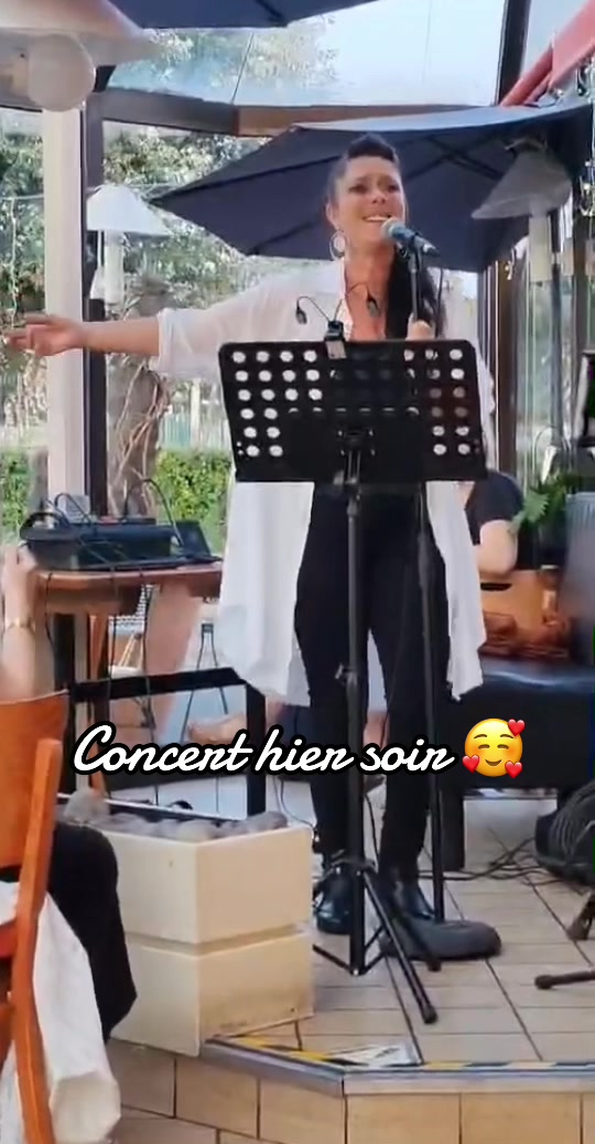 @Un ange o soleil chanteuse 🎼