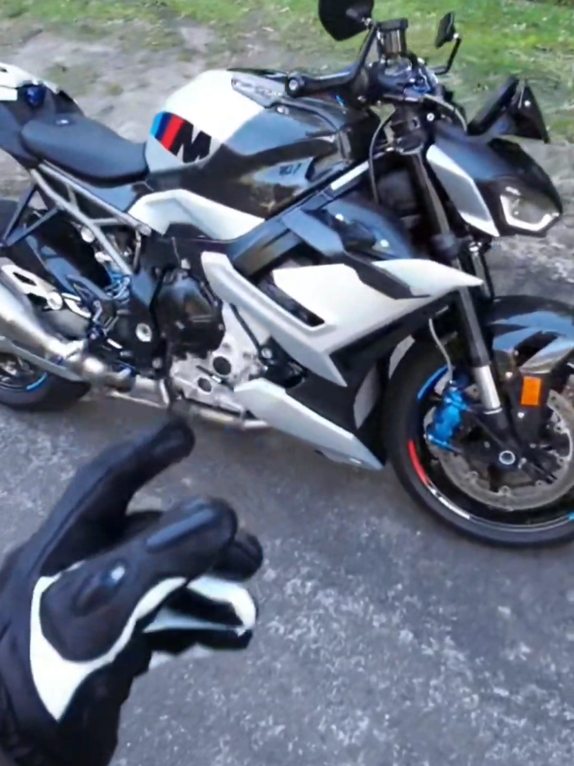 @FrankTriple Moto