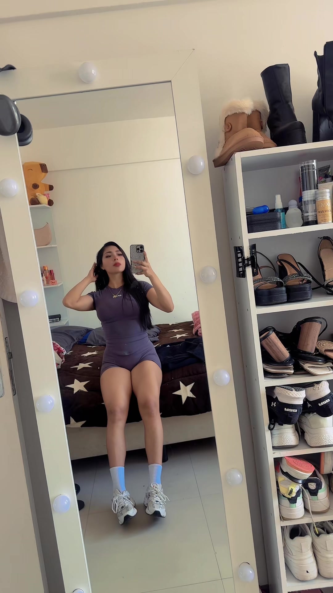 @Yamile
