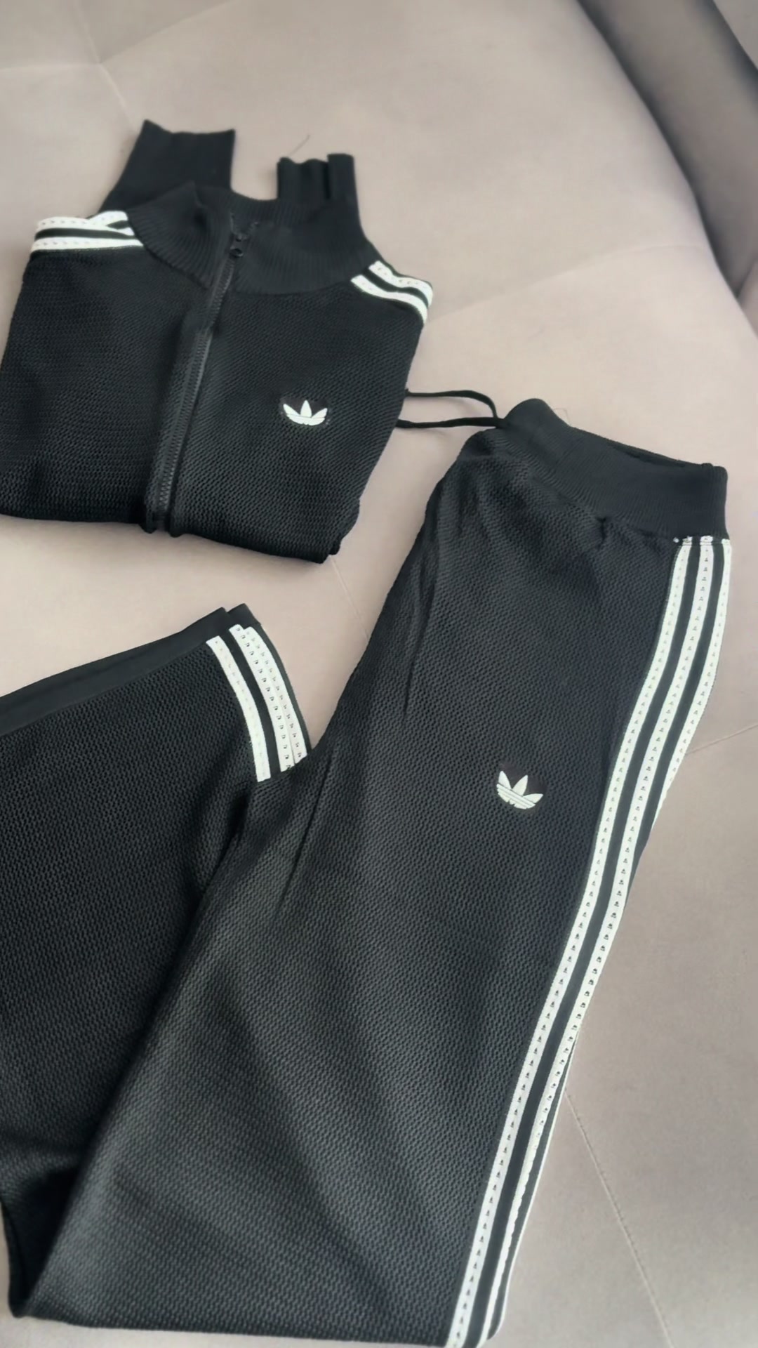 @follywear