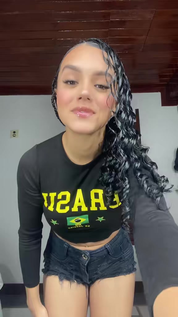 @Angel 💫