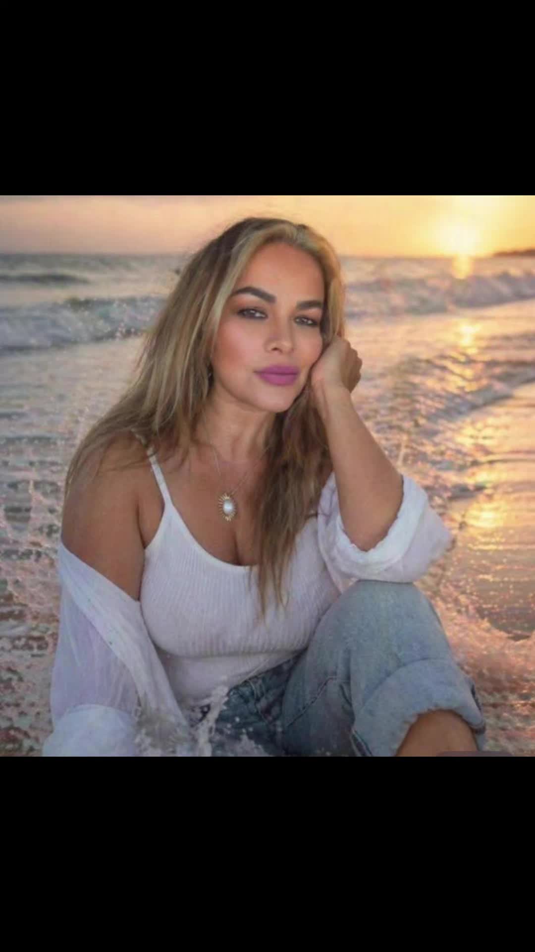 @Carmen Ayala