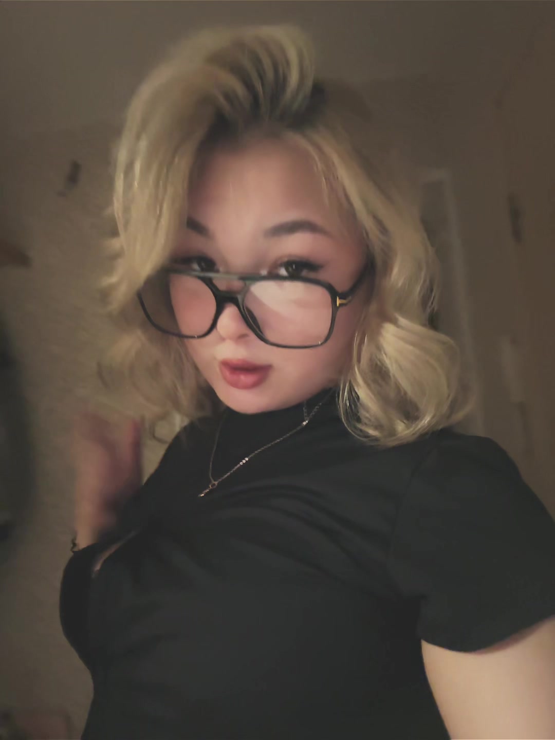 @lliskannn