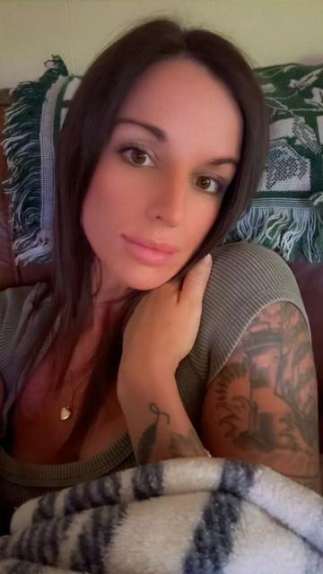 @🐊Ash🌷