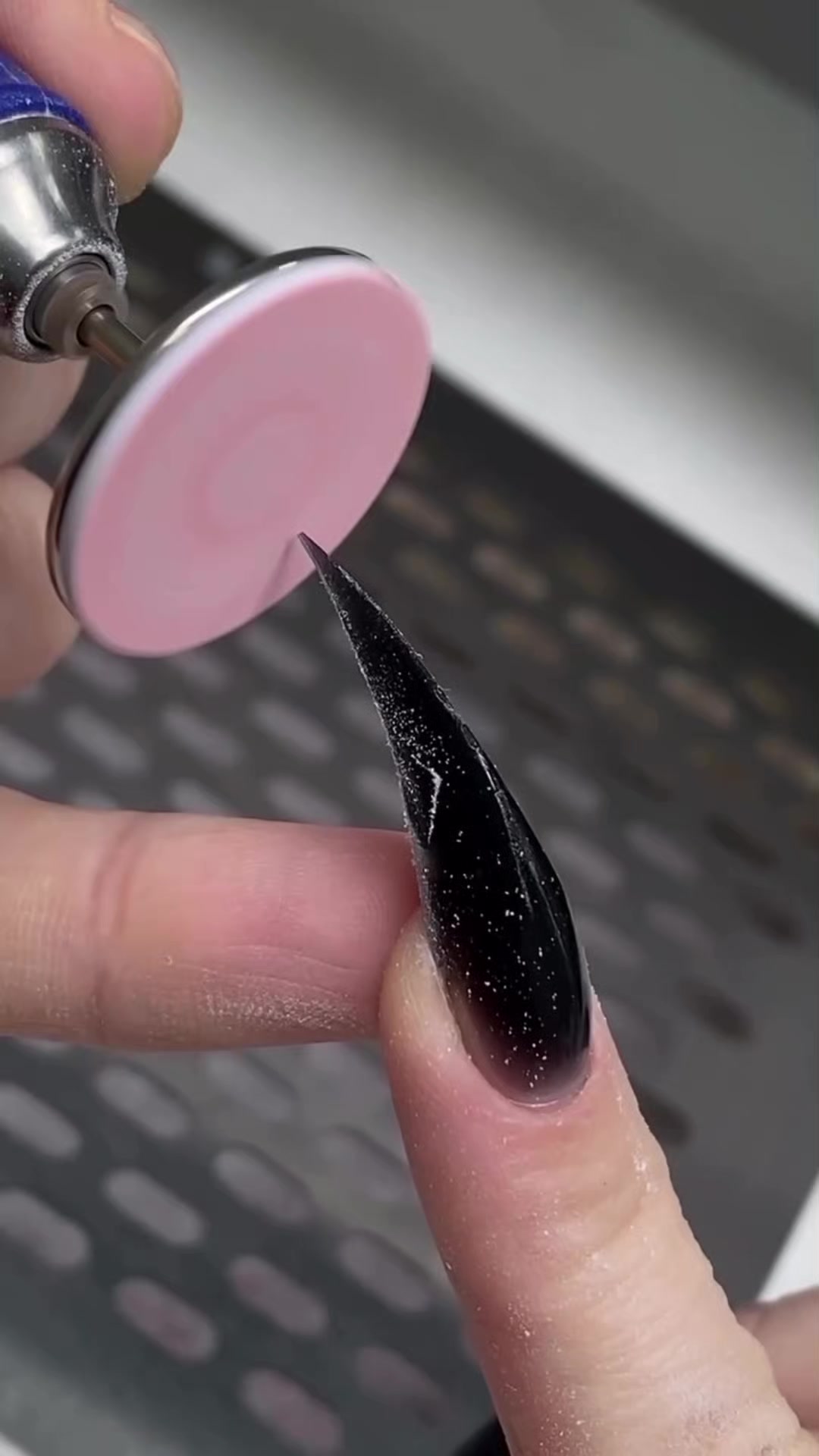 @Clases Gratuitas de U&ntilde;as