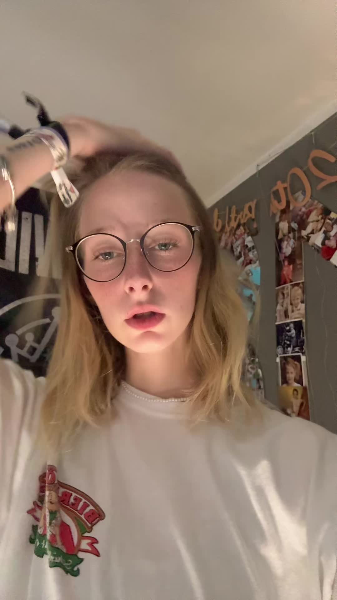 @𝔏𝔢𝔬𝔫𝔦𝔢💕