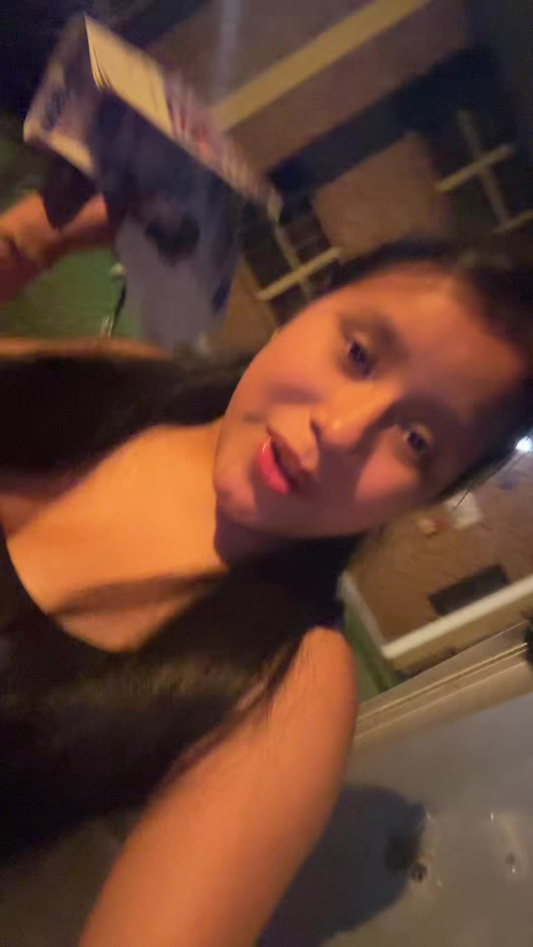 @Antonela