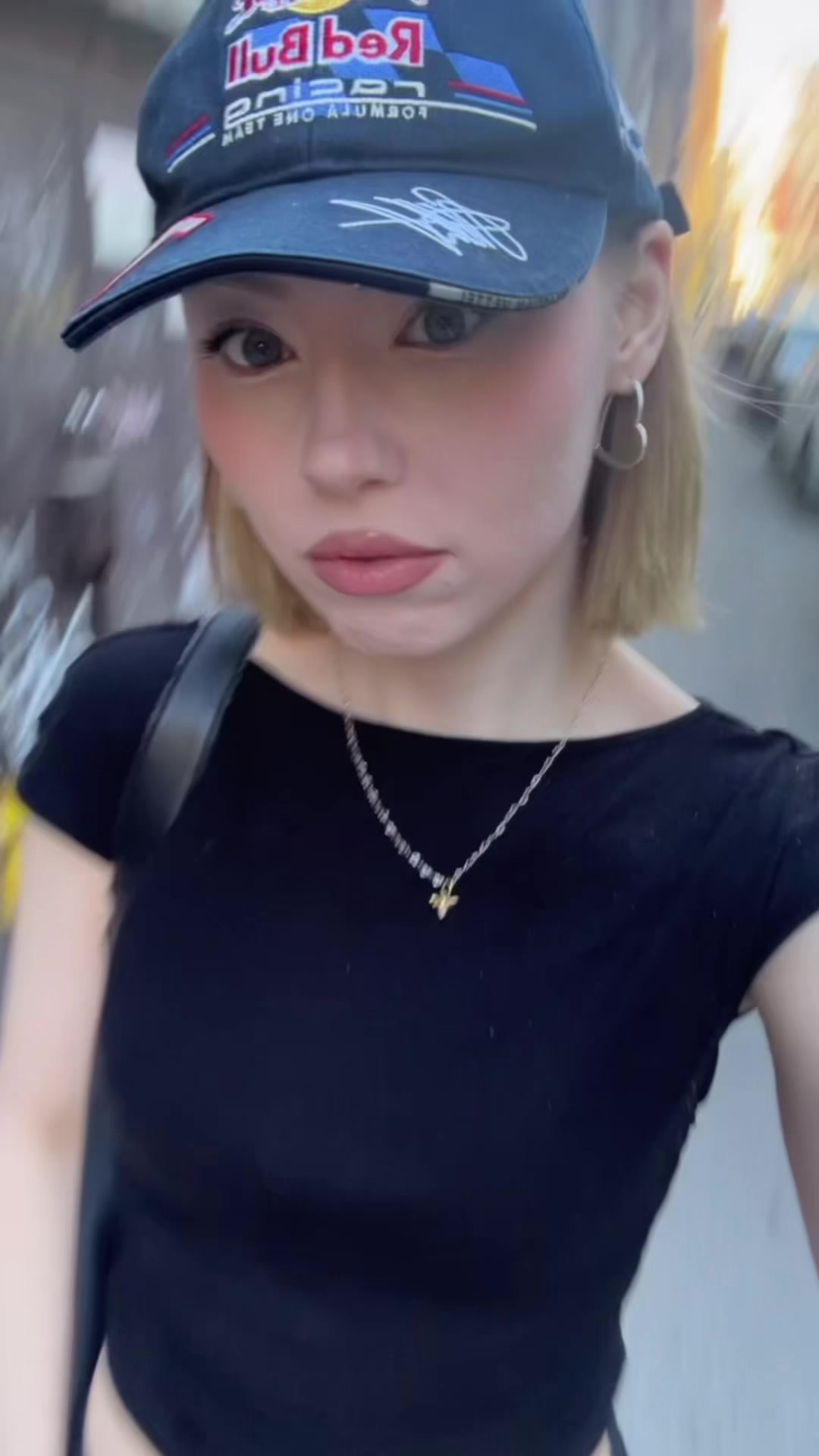 @Ana